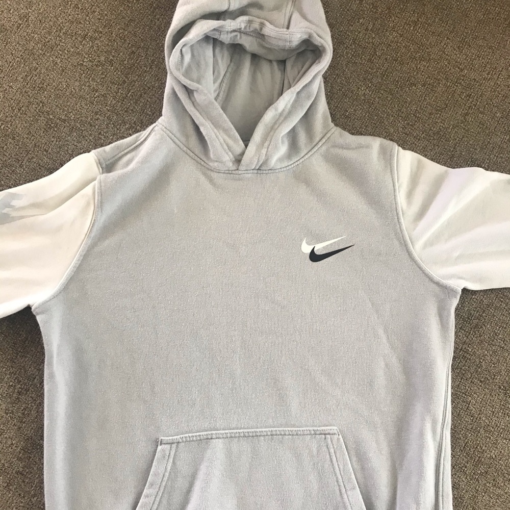 Nike hoodie youth